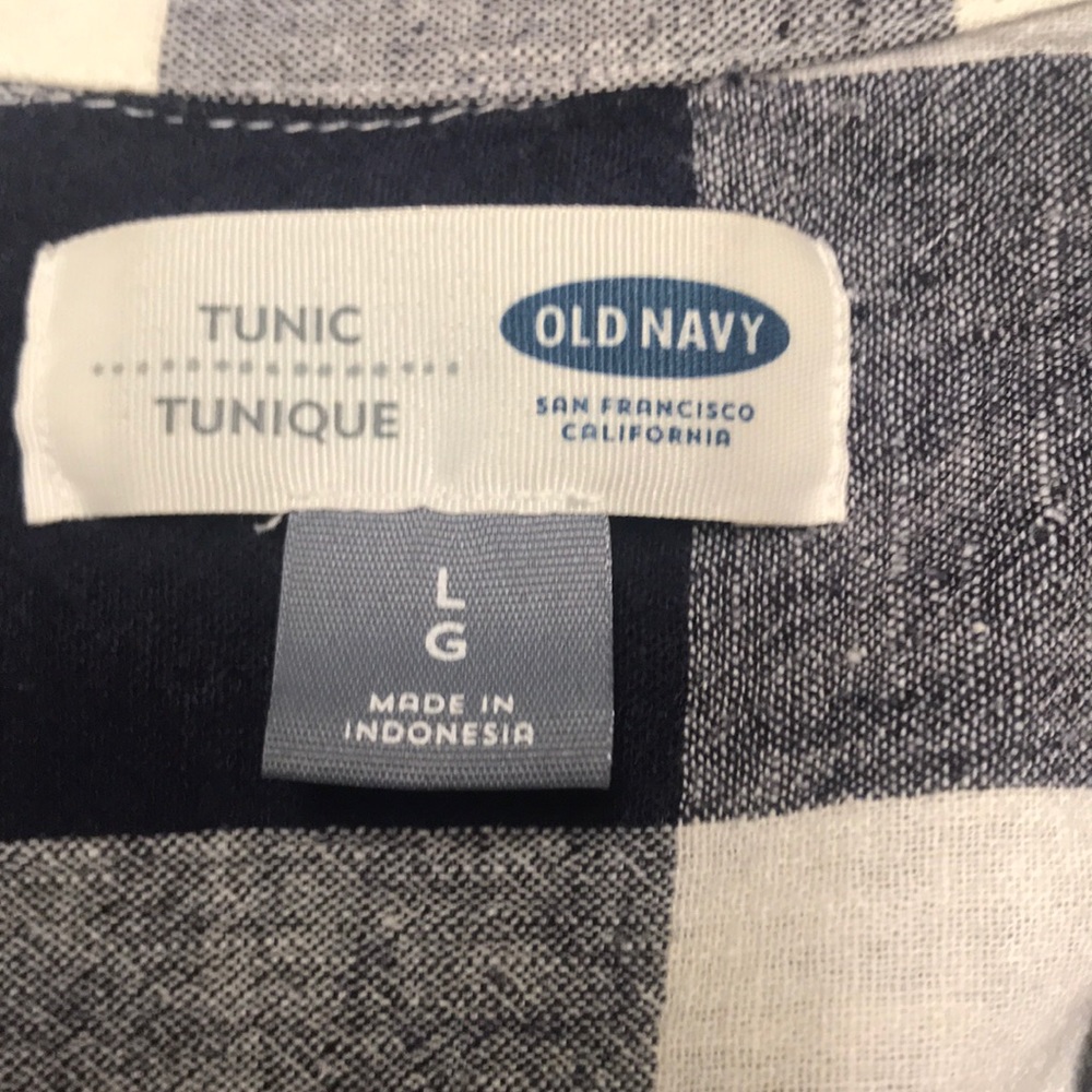 Tunic - Picture 2 of 3